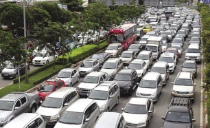TPHCM đề xuất thu phí xe ôtô vào trung tâm để giải quyết kẹt xe